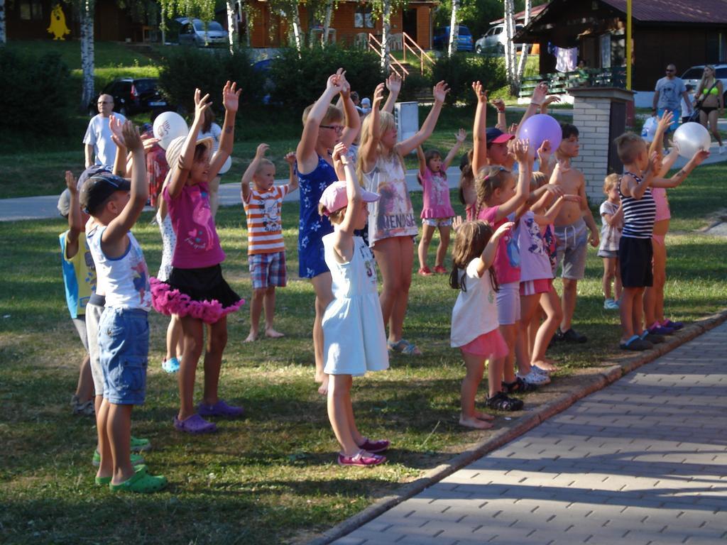 Eurocamping Bojkovice Hotel Buitenkant foto